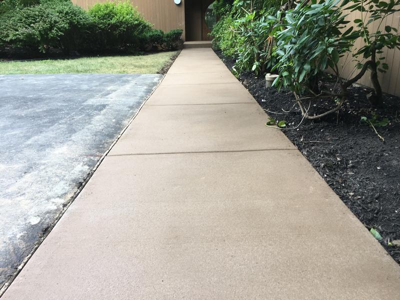 dyed concrete walway