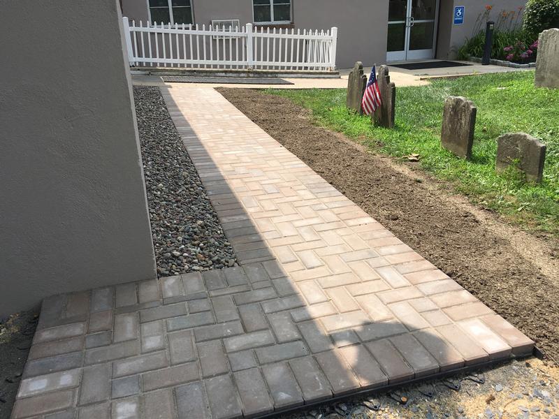 professional paver walkway