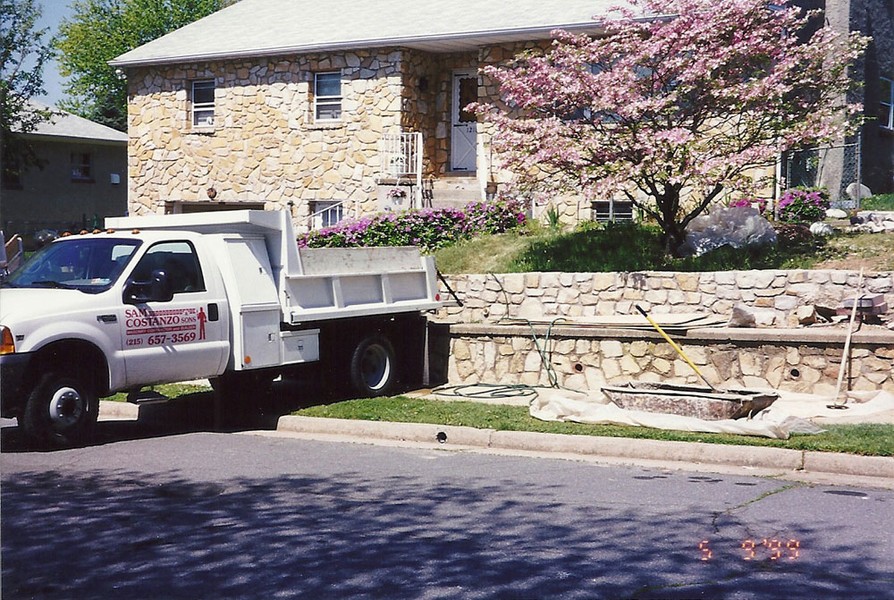 natural stone retaining wall